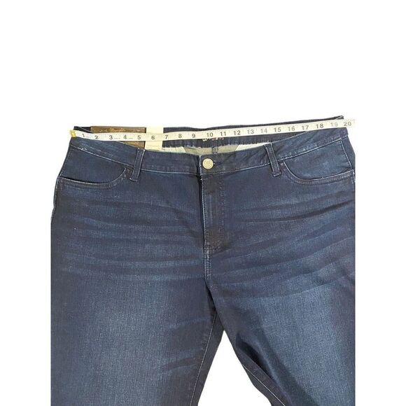 Wrangler Retro Women's Mae Wide Leg Jeans - 1009MWWAB - Picture 7 of 10